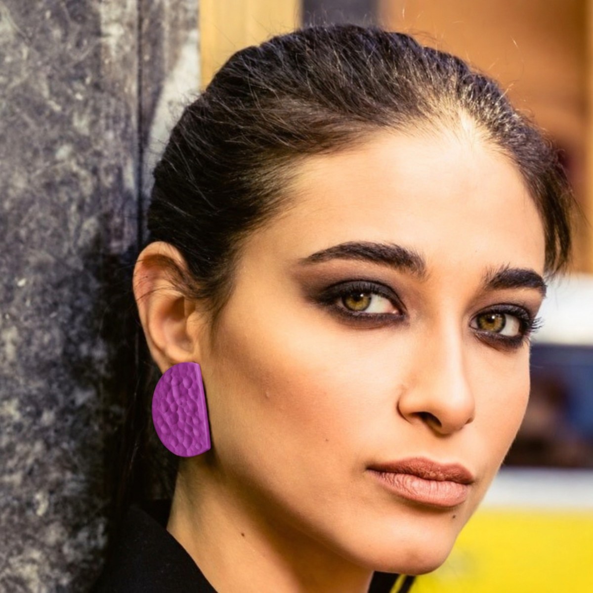 AMANI M MAGENTA5
